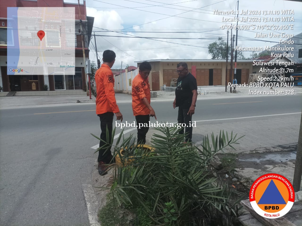 Pusdalops Merespon Pengaduan Masyarakat terkait Air Drainase yang Meluap ke Rumah Warga